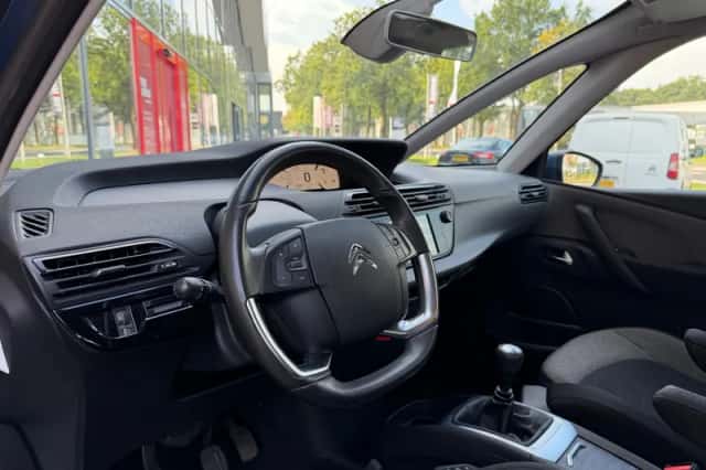 Citroën C4 Picasso (2016) thumbnail 3