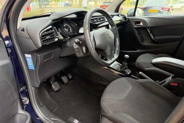Citroën C3 (2013) thumbnail 3