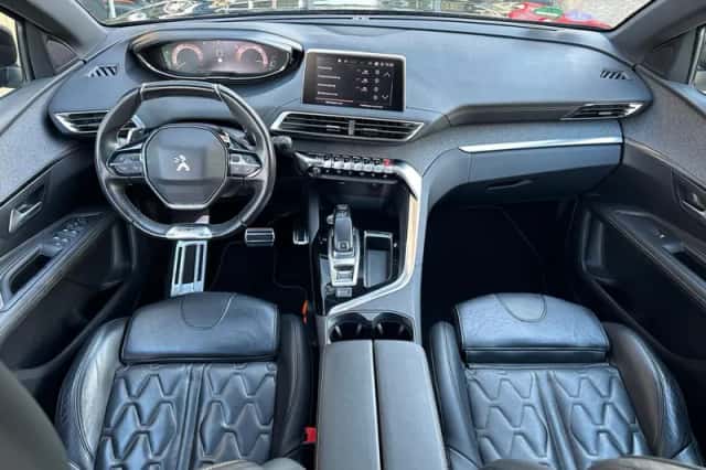 Peugeot 3008 (2019) thumbnail 4