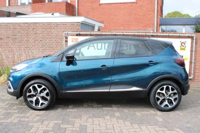 Renault Captur (2017) thumbnail 3