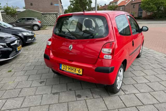 Renault Twingo (2008) thumbnail 2