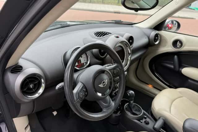 MINI Countryman (2012) thumbnail 3