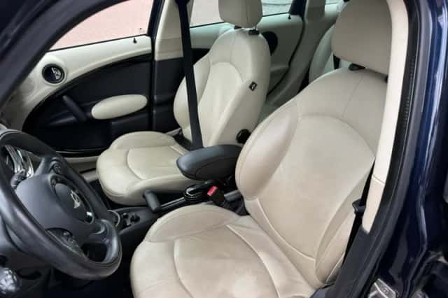 MINI Countryman (2012) thumbnail 4