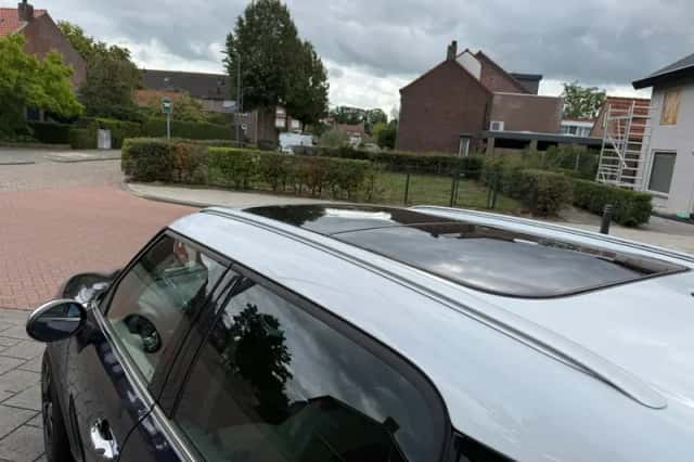 MINI Countryman (2012) thumbnail 5