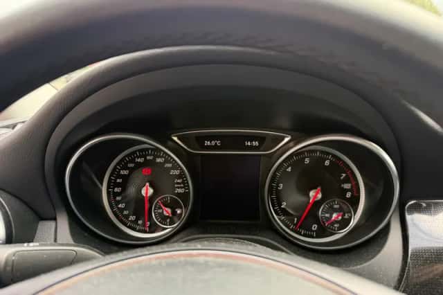 Mercedes-Benz CLA-Klasse (2017) thumbnail 4