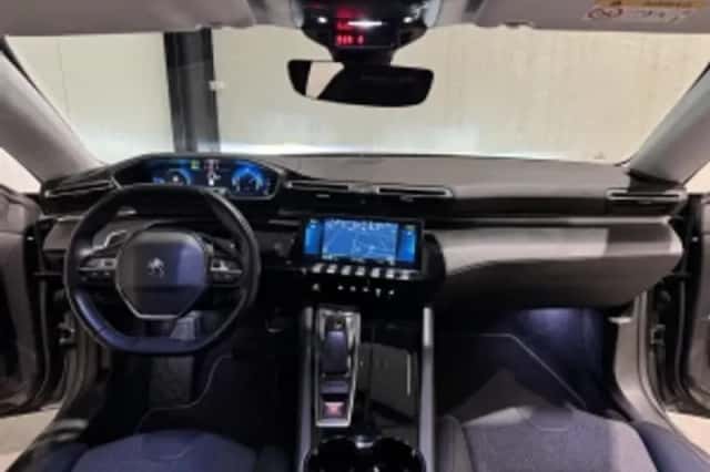 Peugeot 508 (2022) thumbnail 4