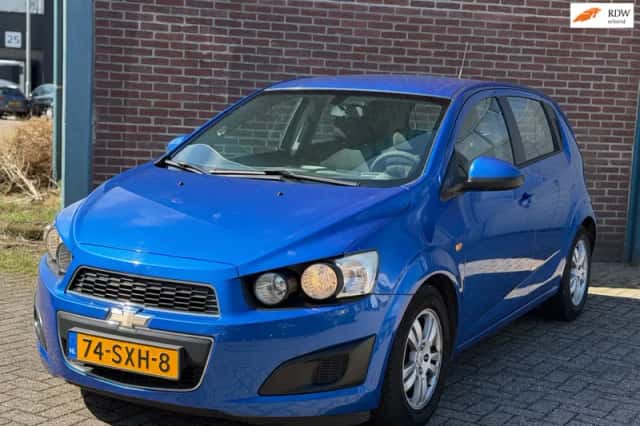 Chevrolet Aveo (2011) thumbnail 1