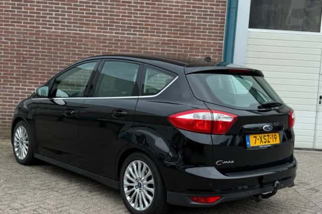 Ford C-Max (2014) thumbnail 4