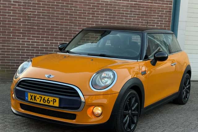MINI Cooper (2015) thumbnail 1