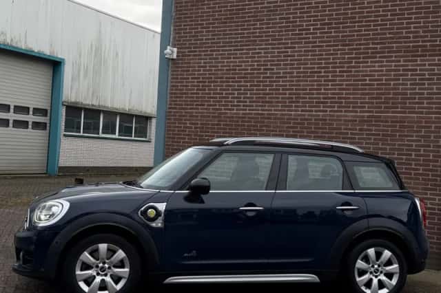 MINI Countryman (2018) thumbnail 3