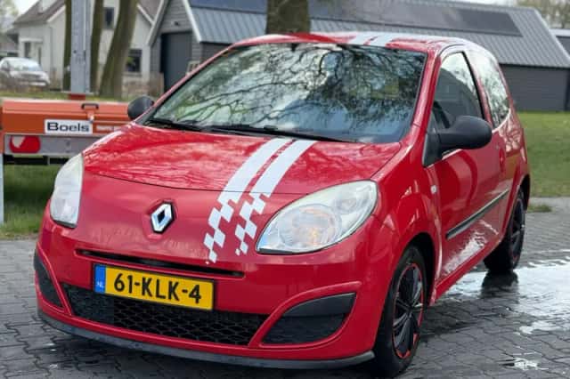 Renault Twingo (2010) thumbnail 2