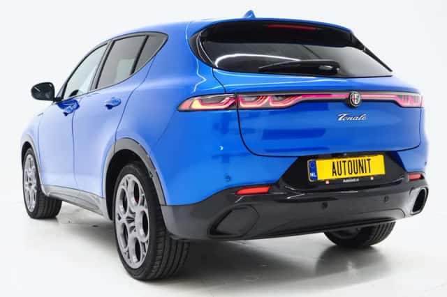 Alfa Romeo Tonale (2022) thumbnail 3