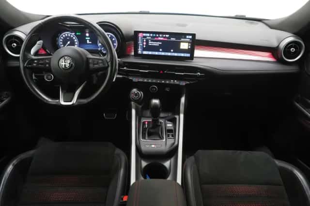 Alfa Romeo Tonale (2022) thumbnail 5