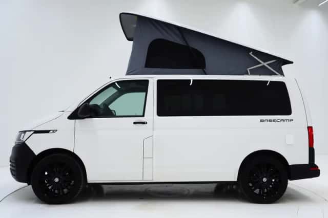 Volkswagen California (2020) thumbnail 3