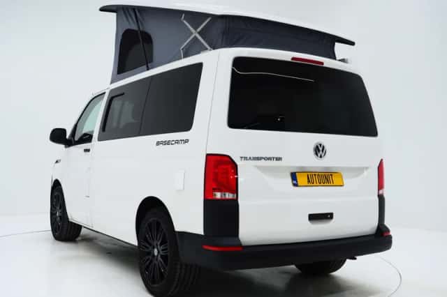 Volkswagen California (2020) thumbnail 5