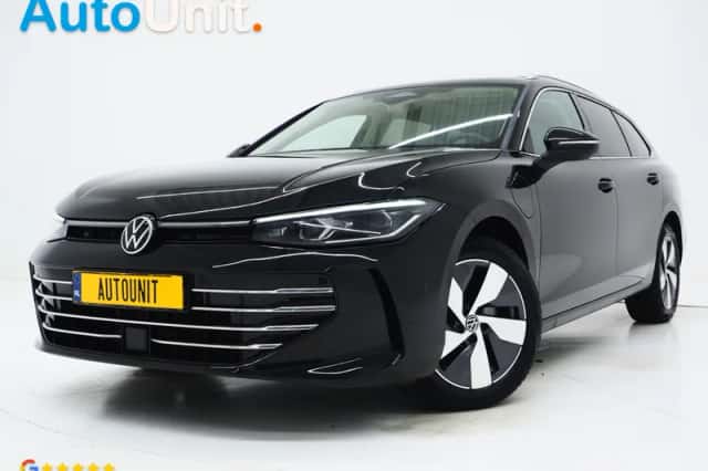 Volkswagen Passat (2025) thumbnail 1
