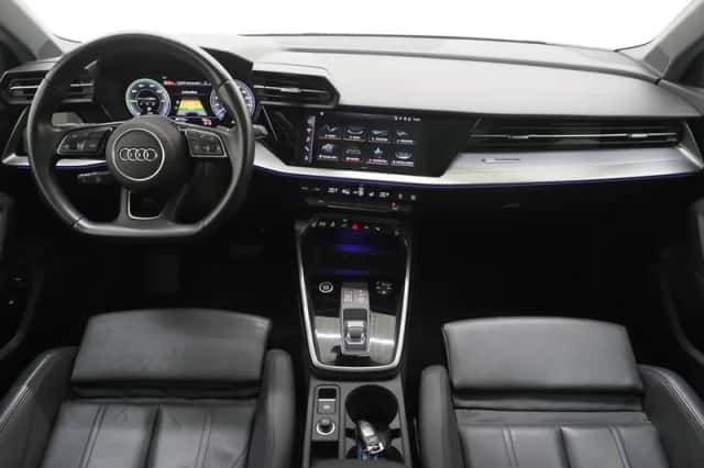 Audi A3 (2021) thumbnail 5