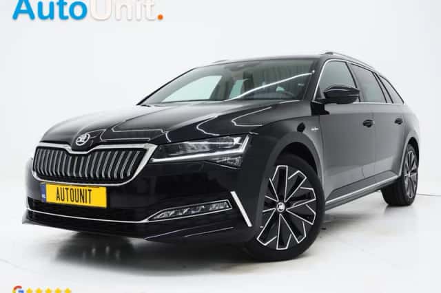 Škoda Superb (2022) thumbnail 1