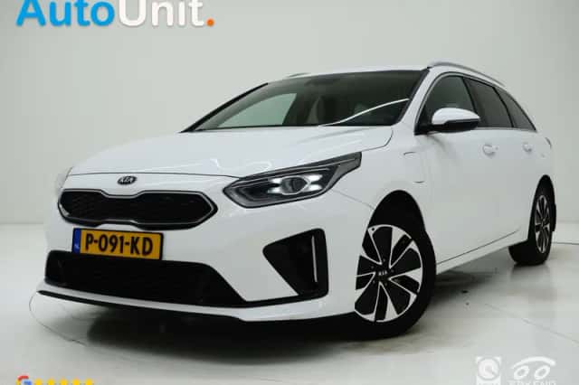 Kia Ceed Sportswagon (2020) thumbnail 1