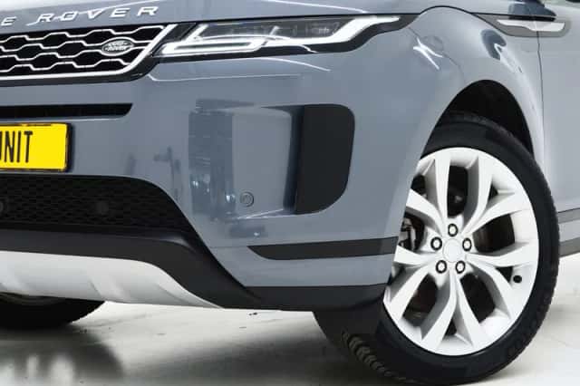 Land Rover Range Rover Evoque (2022) thumbnail 6