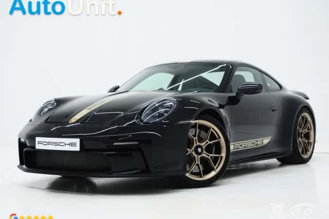 Porsche 911 (2023) thumbnail 1