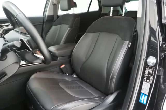 Kia Sportage (2023) thumbnail 4