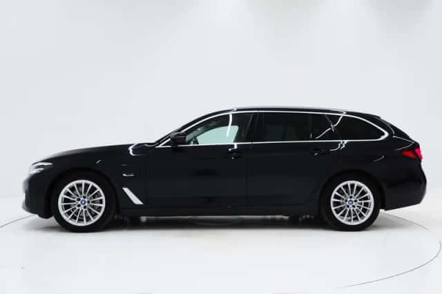 BMW 5-Serie (2022) thumbnail 2