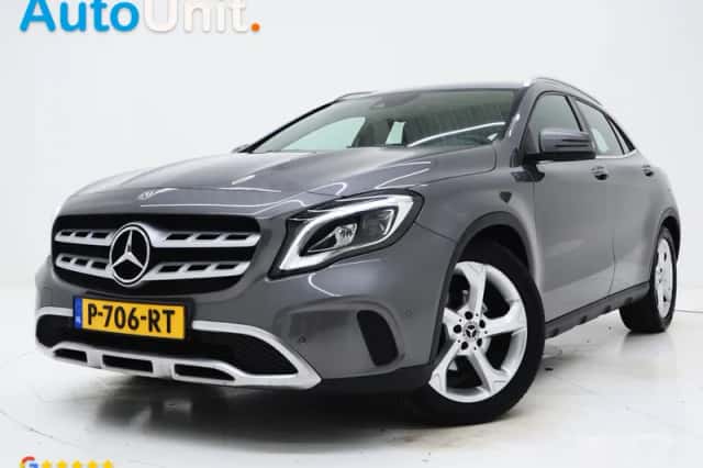 Mercedes-Benz GLA-Klasse (2017) thumbnail 1