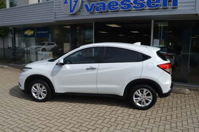 Honda HR-V (2020) thumbnail 5