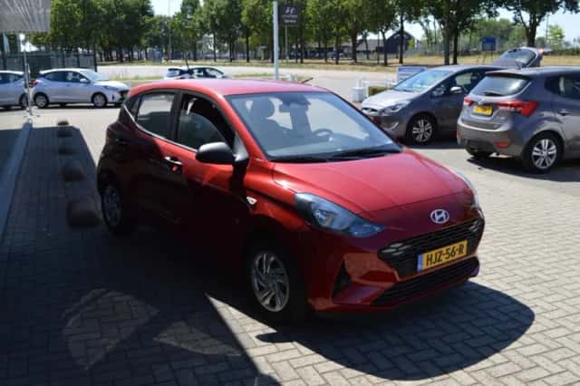 Hyundai i10 (2025) thumbnail 4