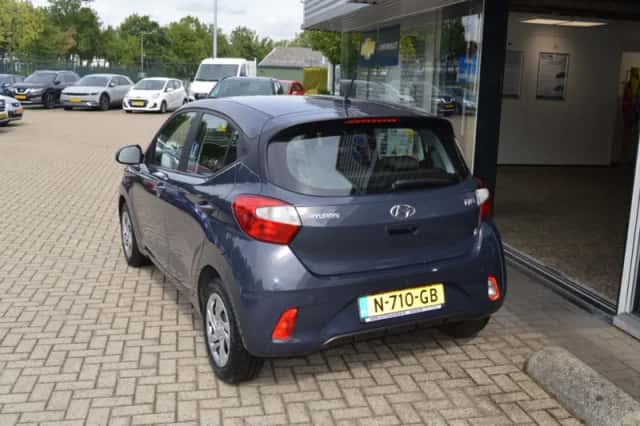 Hyundai i10 (2021) thumbnail 5