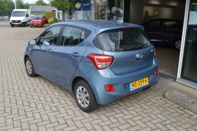 Hyundai i10 (2017) thumbnail 6