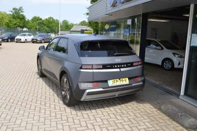 Hyundai Ioniq 5 (2025) thumbnail 5