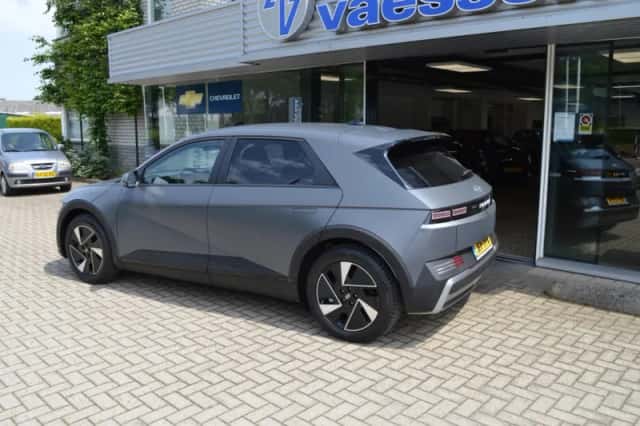 Hyundai Ioniq 5 (2025) thumbnail 6