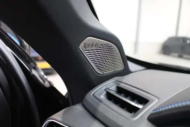 Lynk & Co 01 (2024) thumbnail 6