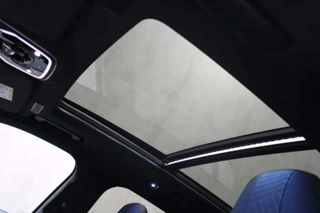 Lynk & Co 01 (2024) thumbnail 3