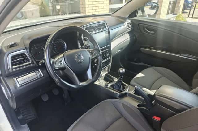 SsangYong Tivoli (2020) thumbnail 6