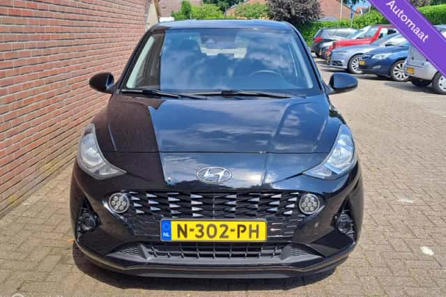 Hyundai i10 (2021) thumbnail 3