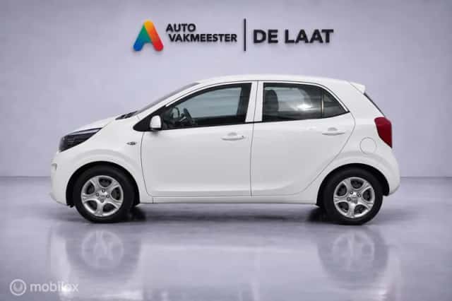 Kia Picanto (2018) thumbnail 4