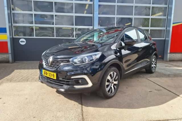 Renault Captur (2018) thumbnail 4