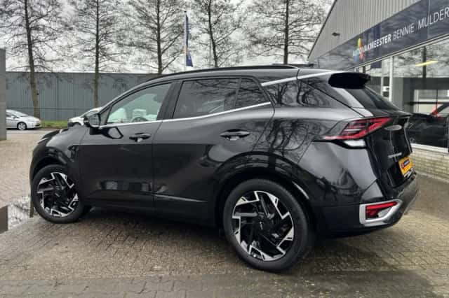 Kia Sportage (2023) thumbnail 4