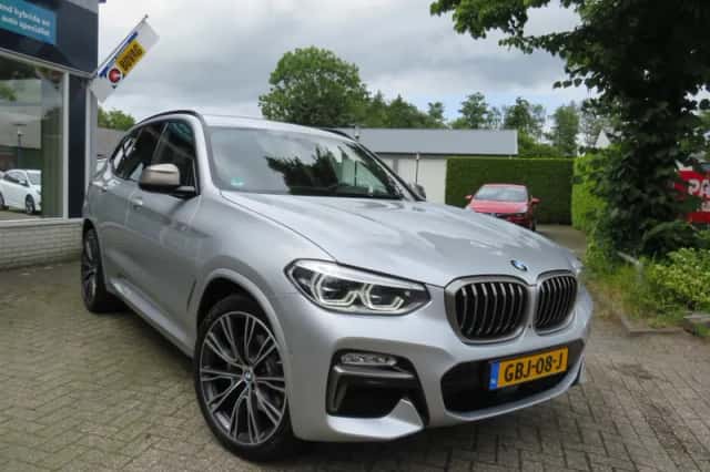 BMW X3 (2019) thumbnail 2
