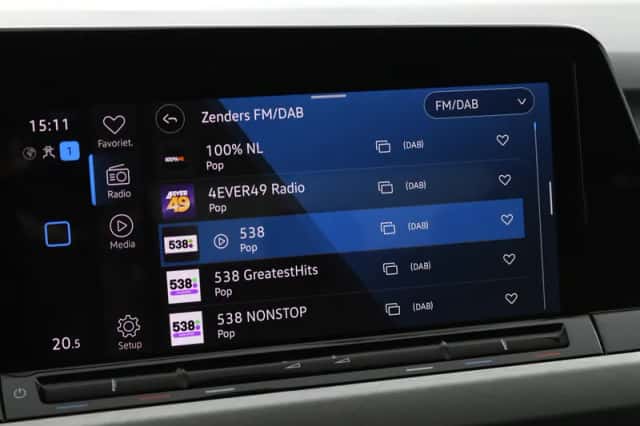 Volkswagen Golf (2021) thumbnail 6