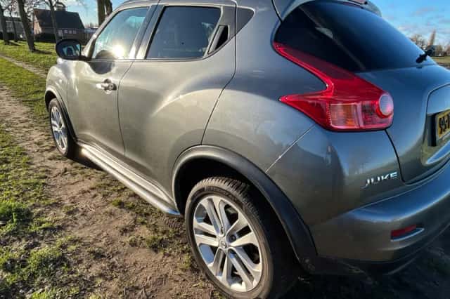 Nissan Juke (2012) thumbnail 2