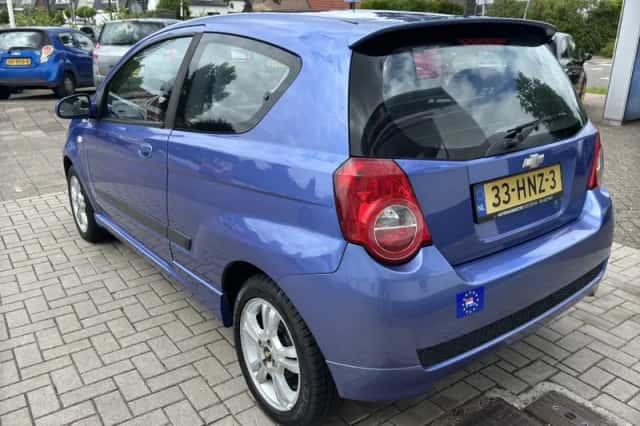 Chevrolet Aveo (2009) thumbnail 4
