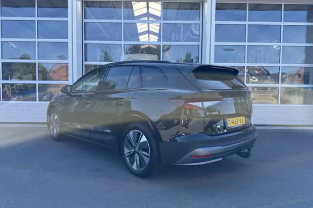 Škoda Enyaq (2023) thumbnail 4