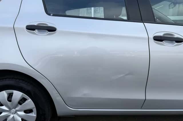 Toyota Yaris (2013) thumbnail 4
