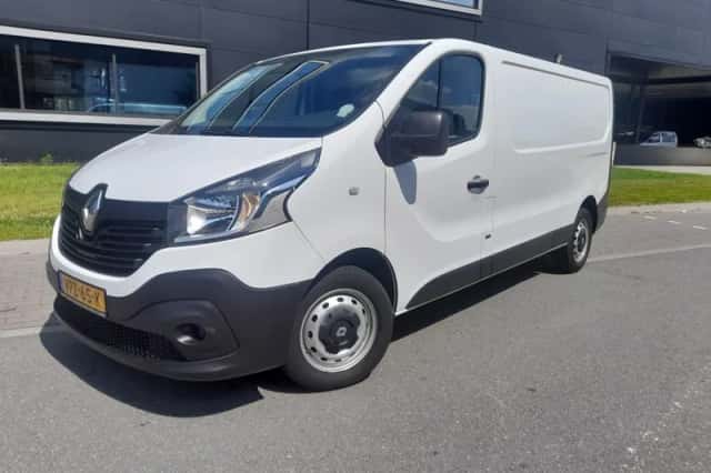 Renault Trafic (2019) thumbnail 4