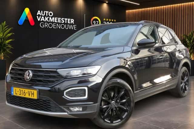 Volkswagen T-Roc (2021) thumbnail 1