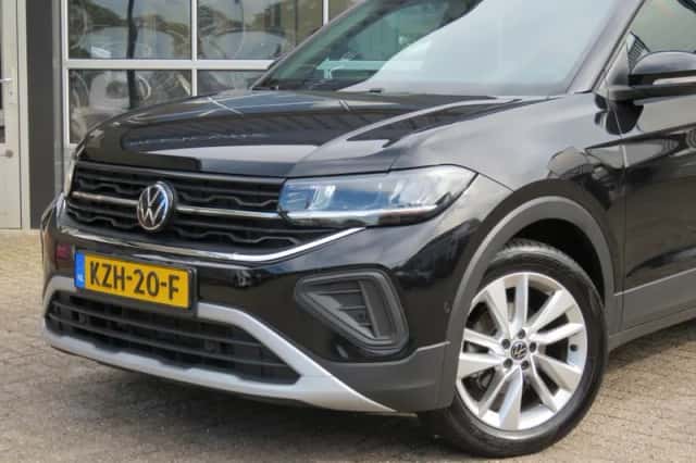 Volkswagen T-Cross (2025) thumbnail 5